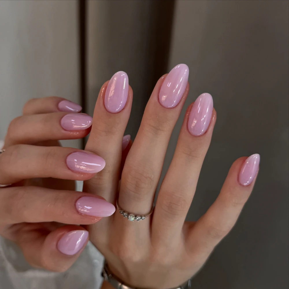 Petal nails