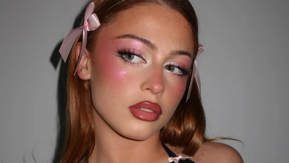 Juicy lips: 7 найкращих пламперів для губ