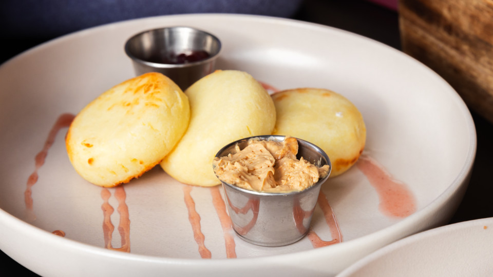 Як приготувати ідеальні сирники: рецепт від Євгена Клопотенка