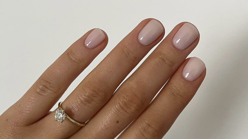 BB cream nails — ніжний манікюр, який ми носитимемо у 2025 році