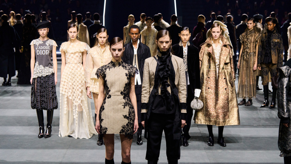 Модні колекції FW’25, закохані у вікторіанський стиль