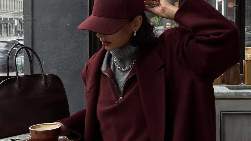 Як fashion-блогерки носять бордовий цієї осені 