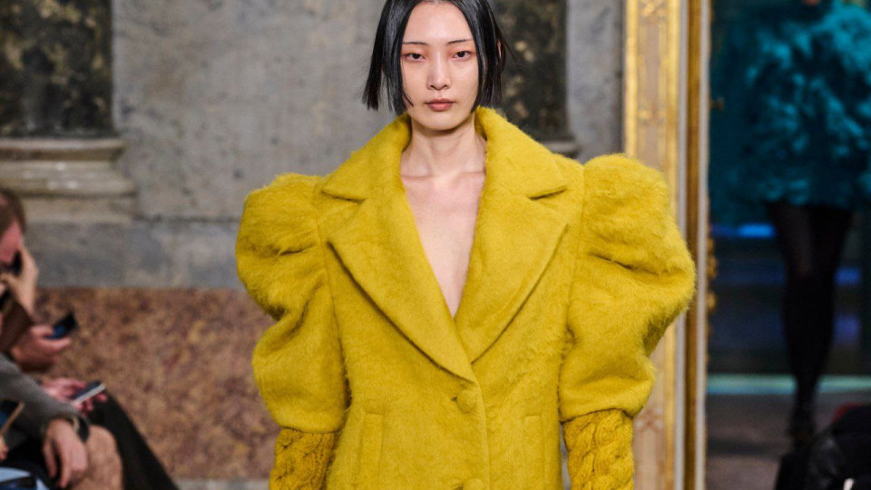 Bright & trendy: неочікувані пальта, які зроблять твої луки мегастильними 