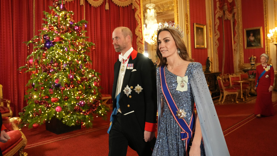 У центрі уваги: нове блискуче вбрання Кейт Міддлтон