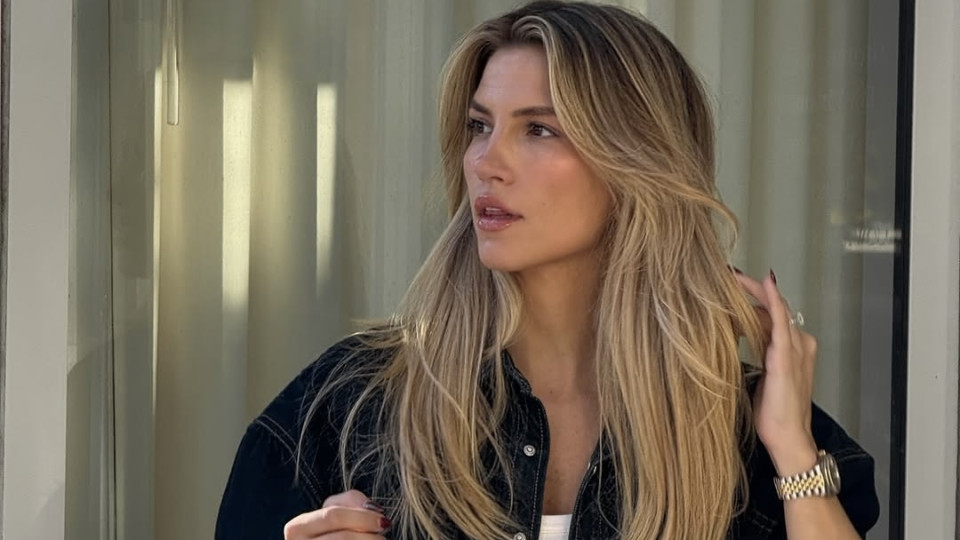 3 дієвих лайфхаки, як освіжити волосся, коли немає можливості помити голову