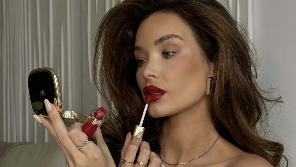 7 трендових ідей макіяжу на Різдво і Новий рік — 2026