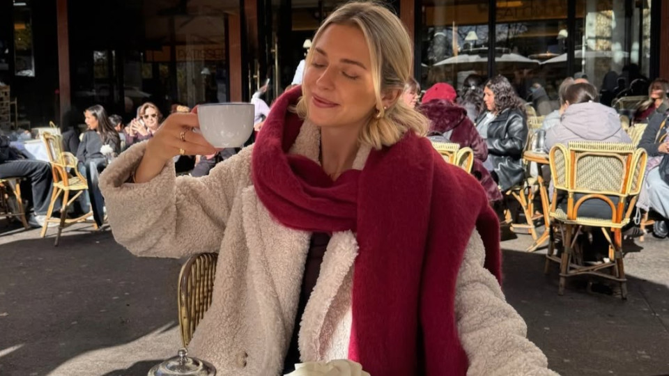 Одяг та аксесуари із цього фактурного текстилю — нові must have зими-2026