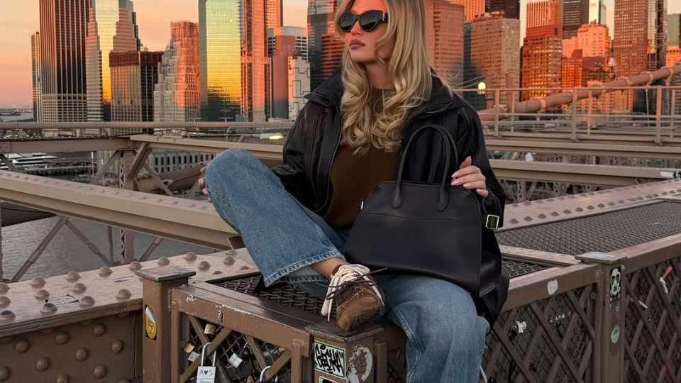 Виглядають на мільйон: кросівки цього кольору стануть головним хітом 2026 року