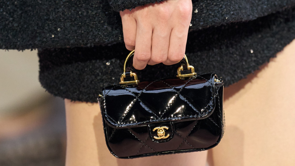 10 варіантів маленьких сумок на всі випадки життя