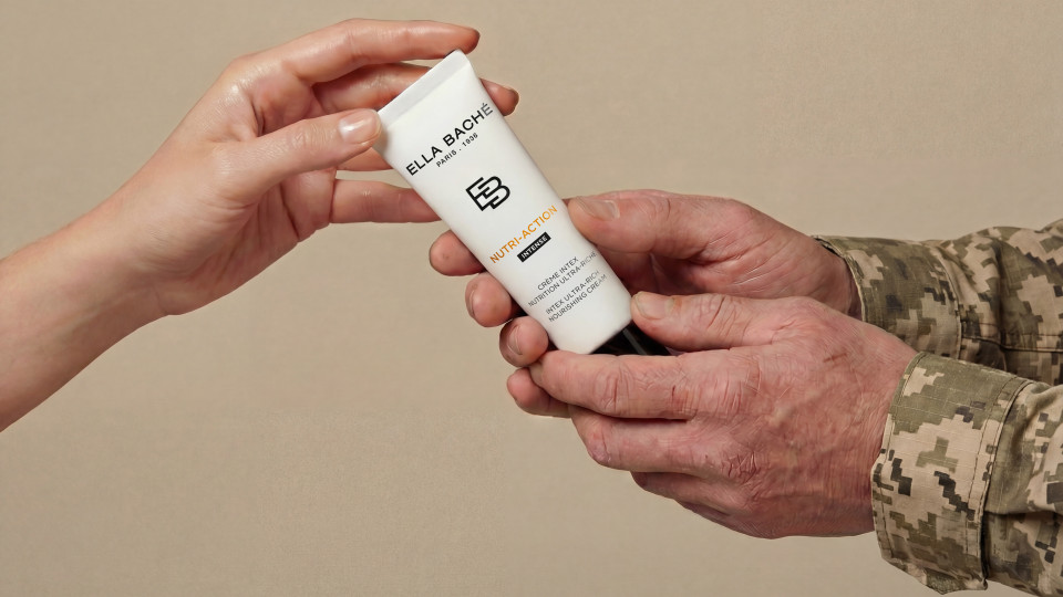 Історія, що повторюється: як крем INTEX від Ellа Baché знову рятує шкіру військових на фронті