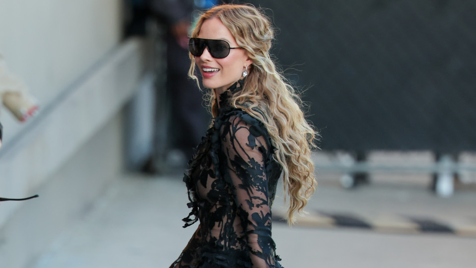 Марґо Роббі повертає у моду легендарний принт родом із 2010-х