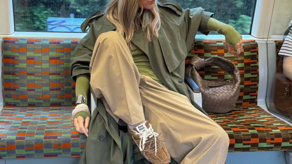 Модне натхнення: як поєднувати кросівки та класичні штани