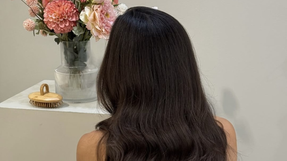 Чи правда розмаринова олія допомагає відростити волосся — пояснюють експерти 