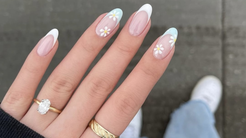 Актуальні ідеї мінімалістичного манікюру на весну-2026