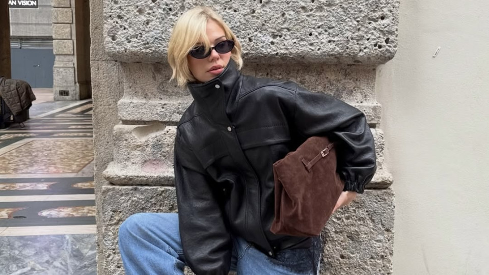 Цей чубчик ідеально пасує стрижці боб і робить волосся візуально об’ємнішим