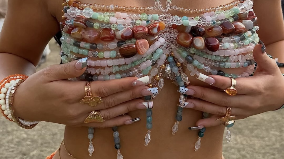 Coachella nails — 2026: яскраві ідеї манікюру з вайбом головного фестивалю попмузики