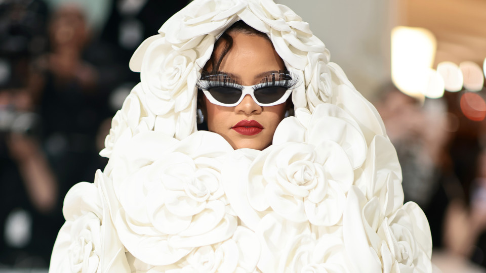Еволюція королеви: усі образи Ріанни на Met Gala — від 2007 року і до сьогодні