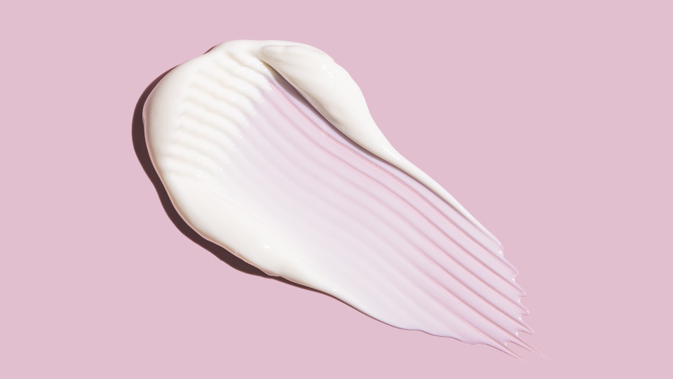 Цей skincare-компонент рекомендують експерти для шкіри у 20 років