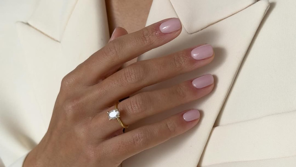 Petal nails — ніжний тренд манікюру літа-2026