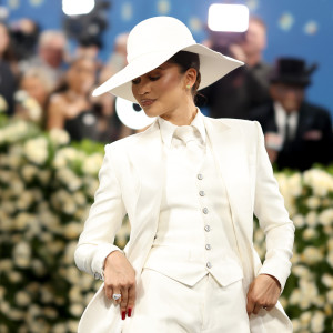Met Gala 2025: найкрасивіші образи знаменитостей, які хочеться розглядати до деталей