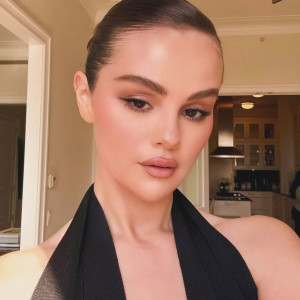 Hair-inspo: Селена Гомес приміряла зачіску, яка точно стане хітом літа-2025