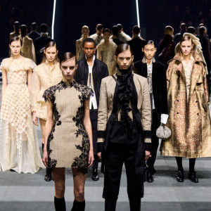 Модні колекції FW’25, закохані у вікторіанський стиль