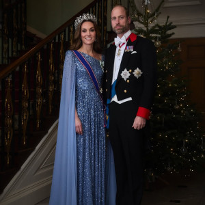 У центрі уваги: нове блискуче вбрання Кейт Міддлтон