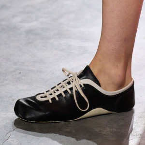 Які кросівки обрати вже зараз, щоб бути у тренді у 2026 році 