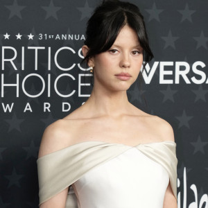 Найефектніші beauty-образи зірок із 31-ї церемонії Critics Choice Awards