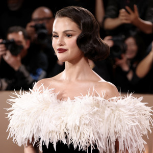 Найкрасивіші beauty-образи зірок із церемонії «Золотий глобус — 2026»