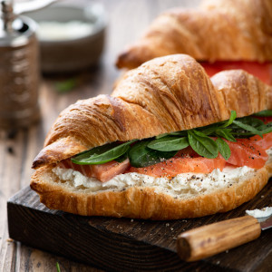 Що приготувати без світла і газу: 5 рецептів від Євгена Клопотенка