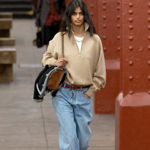 Цей теплий одяг — ідеальний, щоб зустріти весну-2026 стильно та з комфортом Цей теплий одяг — ідеальний, щоб зустріти весну-2026 стильно та з комфортом