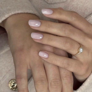 Найтрендовіші кольори манікюру на весну-2026