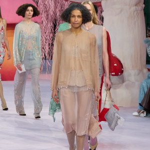 Більше не про сексуальність: нове прочитання напівпрозорого одягу у 2026 році