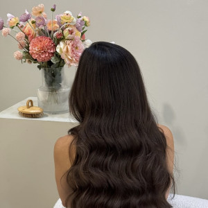 Чи правда розмаринова олія допомагає відростити волосся — пояснюють експерти 