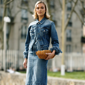 Street style натхнення: як модно носити денім цієї весни