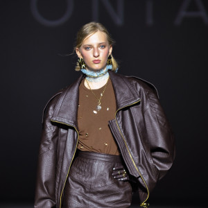 7 ідей для весняних образів з подіуму Ukrainian Fashion Week, які тобі захочеться повторити
