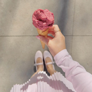 Coquette nails — найромантичніший тренд манікюру весни-2026