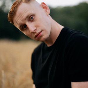 Український актор Олександр Рудинський зіграє у новому фільмі Netflix разом із Сідні Свіні та Ноа Сентінео 