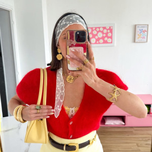 Додай кольору: як інтегрувати найтрендовіші відтінки сезону у весняні образи