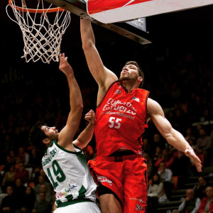 Оголошено ім'я головного героя нового сезону шоу «Холостяк»