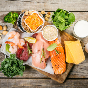 У яких продуктах міститься вітамін K2 і чому їх варто мати у раціоні