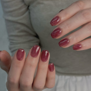 Осінній варіант манікюру jelly nails, який є трендом сезону 
